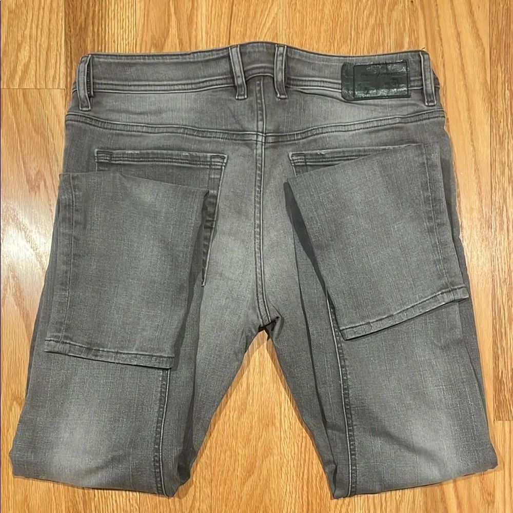 Men's Grey Diesel Jeans - Picture 4 of 4